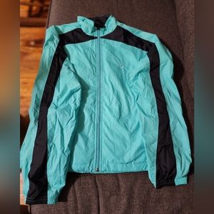 Womens New Balance wind breaker size medium